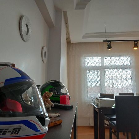 A Single Room in Home, одноместная комната в доме, Chambre simple, Habitación individual Istambul Exterior foto